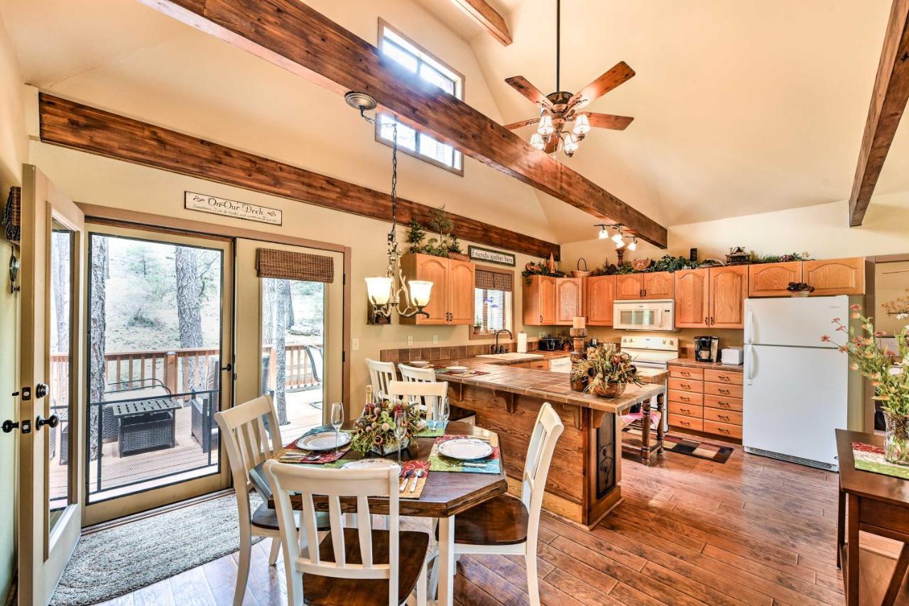 Prescott Cabin With Beautiful Forest Views And Deck! Exterior photo